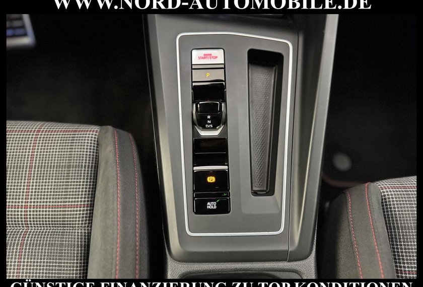 Volkswagen Golf Golf GTI 2.0 TSI DSG Kamera/AHK/Navi/LED/Dig.Coc