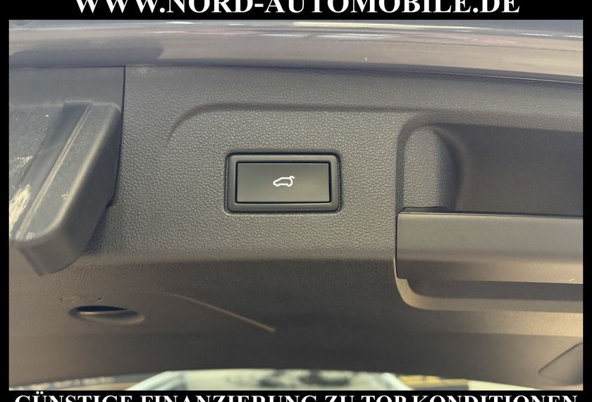 Volkswagen Touran Touran Highline 2.0 TDI DSG 7-Sitzer/Pano/AHK/17