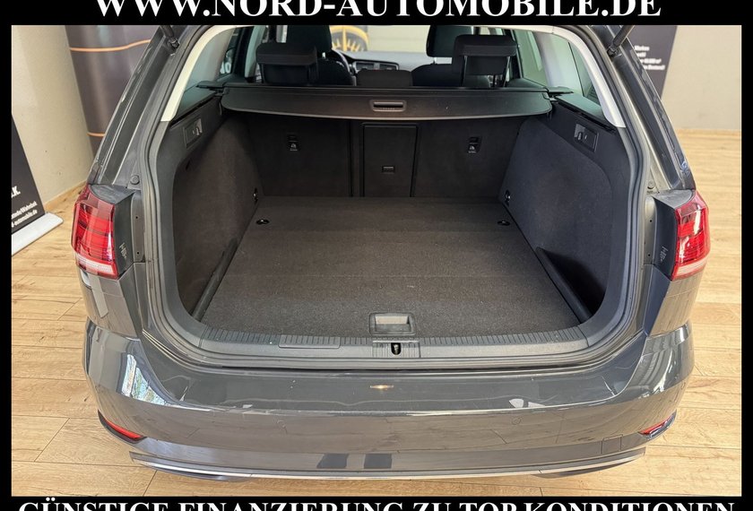 Volkswagen Golf Golf Variant UNITED 2.0 TDI DSG Dig.Cockpit/AHK/