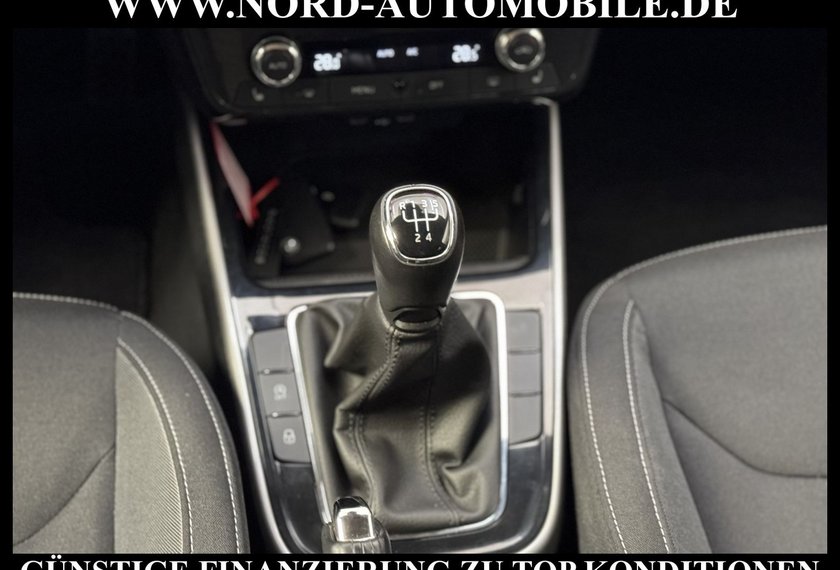 Skoda Fabia Fabia Style 1.0 TSI AHK/Virt.Cockpit/Navi/LED/17