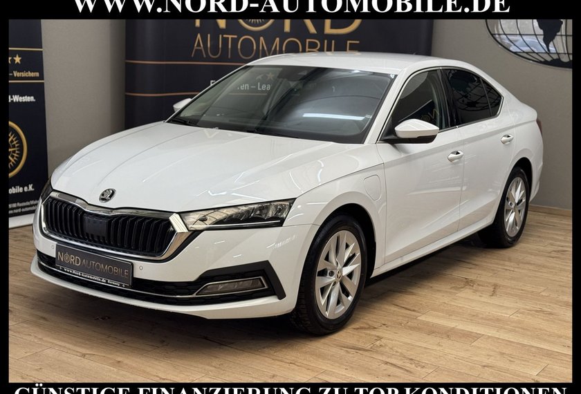Skoda Octavia Octavia iV Limousine 1.4TSI Hybrid Kamera/HeadUp