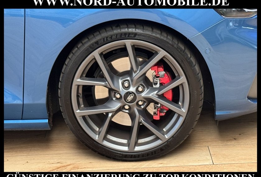 Ford Focus Focus Turnier ST *RECARO*PANO*ACC*280PS*B&amp;O*