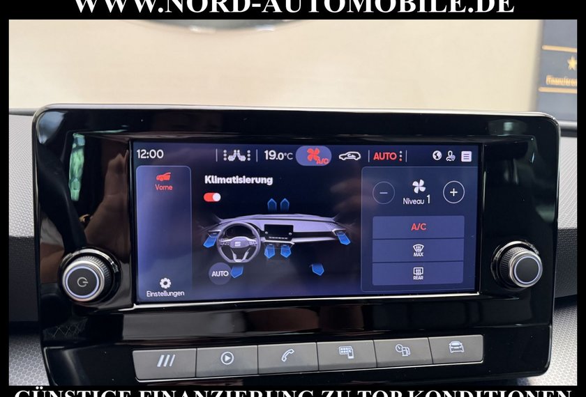 Seat Leon Leon Limo 1.0 TSI STYLE *SPUR*VIRTUAL*SHZ*MJ2021