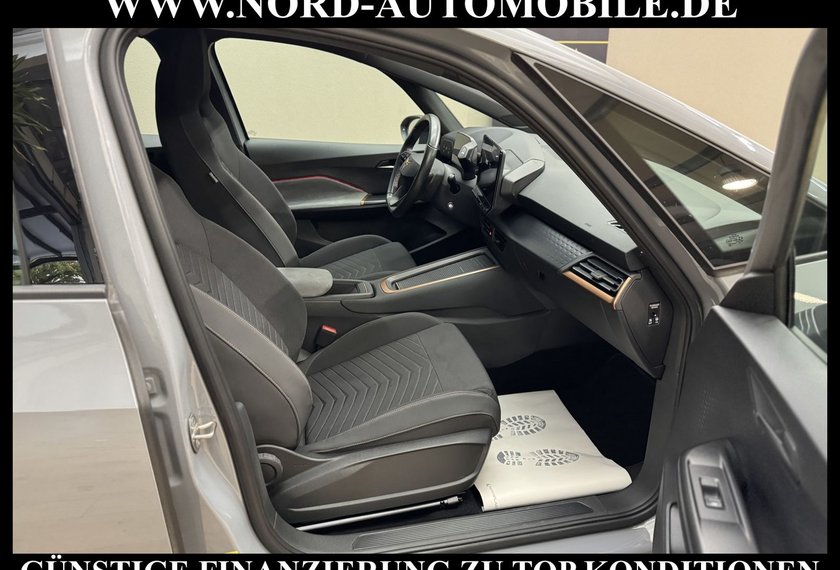 Cupra Born Born 150KW Automatik Kamera//Navi/Wärmepumpe