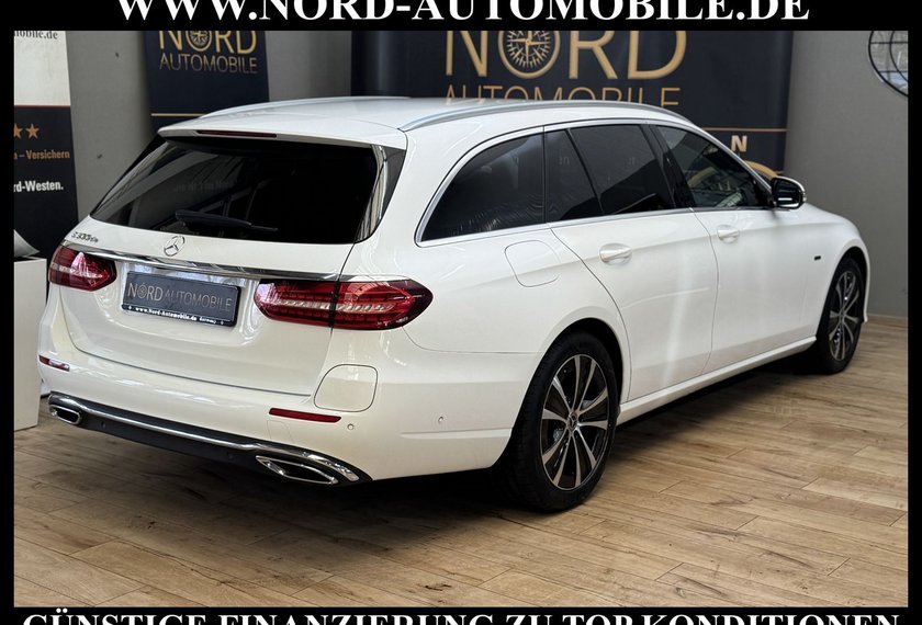 Mercedes-Benz E 300 E 300 de T Avantgarde *Distro+*AHK*Wide*HUD*LED*