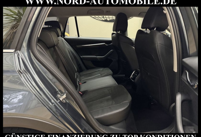 Skoda Octavia Octavia Scout Combi 2.0 TDI DSG AHK/Head-Up/