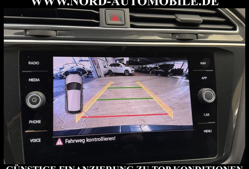 Volkswagen Tiguan Tiguan R-Line 4MOT 2.0 TSI DSG Leder/Kamera/19