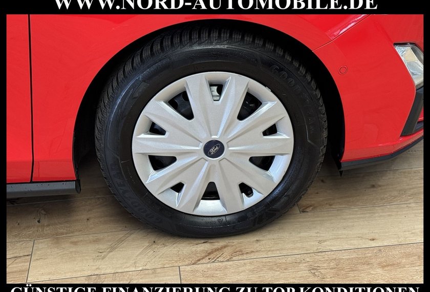 Ford Focus Focus Lim. 1.5 EcoBlue *LED*AHK*ACC*StHz*Kamera*