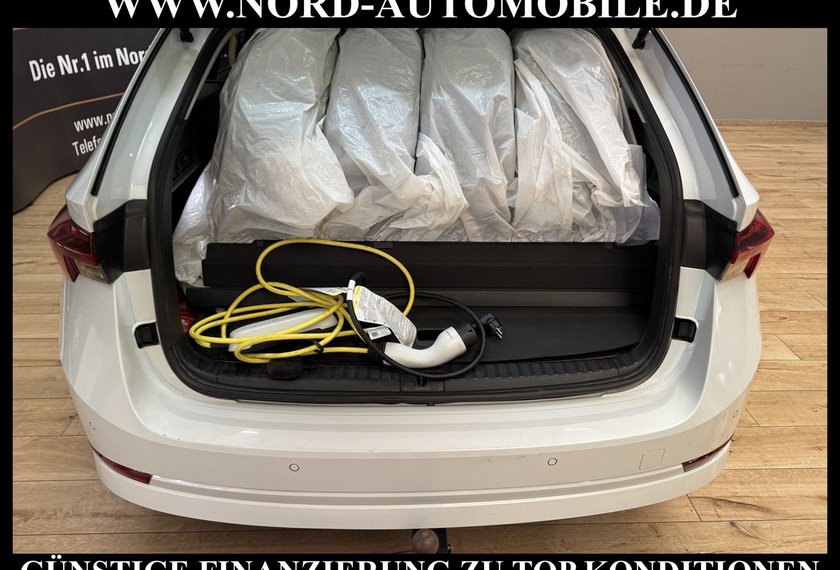 Skoda Octavia Octavia iV Combi Style 1.4 TSI DSG Head-Up/18/