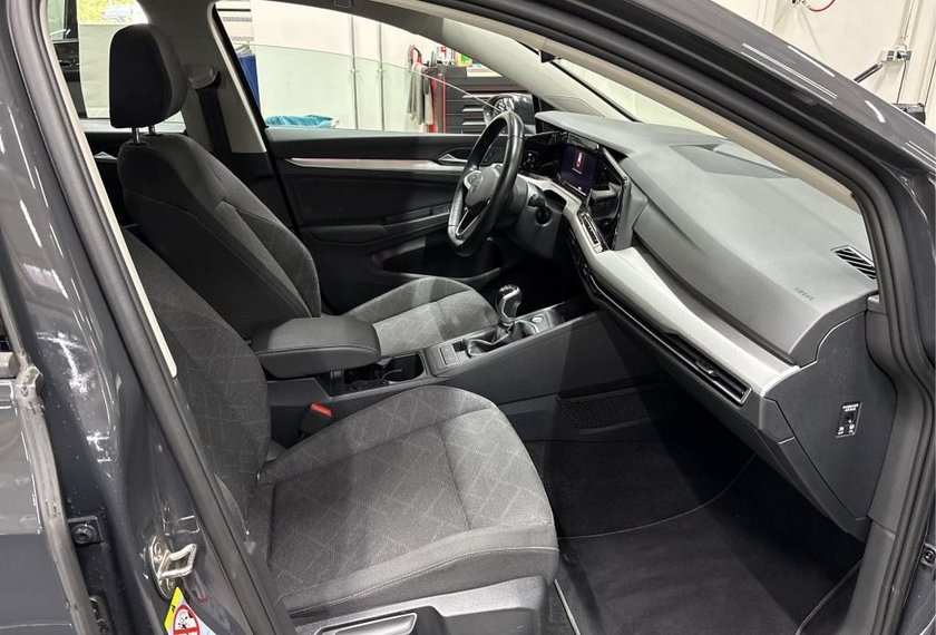 Volkswagen Golf Golf Variant 2.0 TDI Life Navi/LED/PDC/Spurhalte