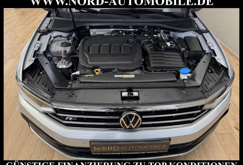 Volkswagen Passat Variant Passat Variant 2.0 TDI R-Line Matrix/Dig.Cockp/