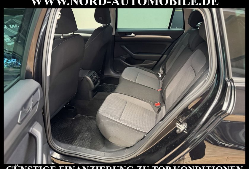 Volkswagen Passat Variant Passat Variant 2.0 TDI DSG AHK/Kamer/Navi/LED