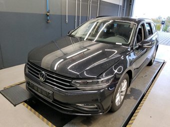 Volkswagen Passat Variant Passat Variant Business 2.0 TDI DSG Kamera/Navi/