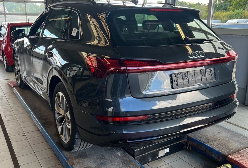 Audi e-tron e-tron 55 QU.Advanced Head-Up/SIDE&amp;LANE/AHK/20/
