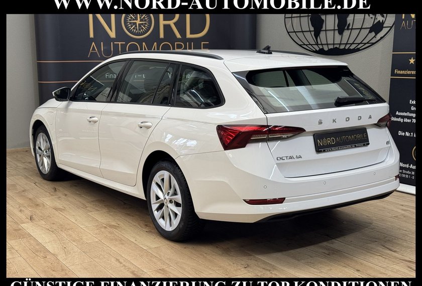 Skoda Octavia Octavia iV Combi Ambition 1.4TSI DSG Navi/LED/