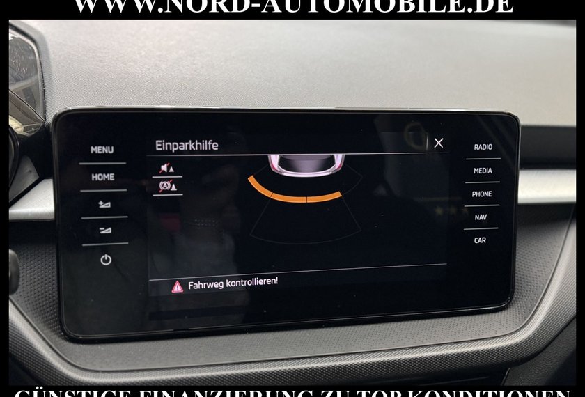 Skoda Fabia Fabia Ambition 1.0 TSI DSG Navi/LED/PDC/