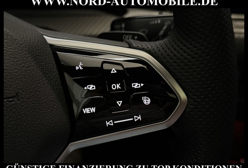 Volkswagen Golf Golf R-Line 2.0 TDI DSG Panorama/Matrix/Kamera/