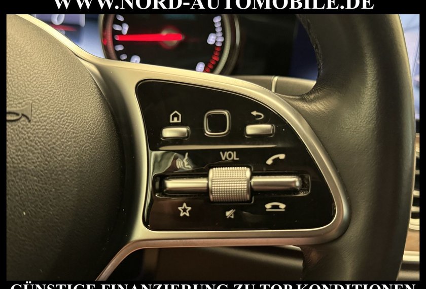Mercedes-Benz E 220 E 220 d Lim. Exclusive *Distro+*Comand*360°*LED*