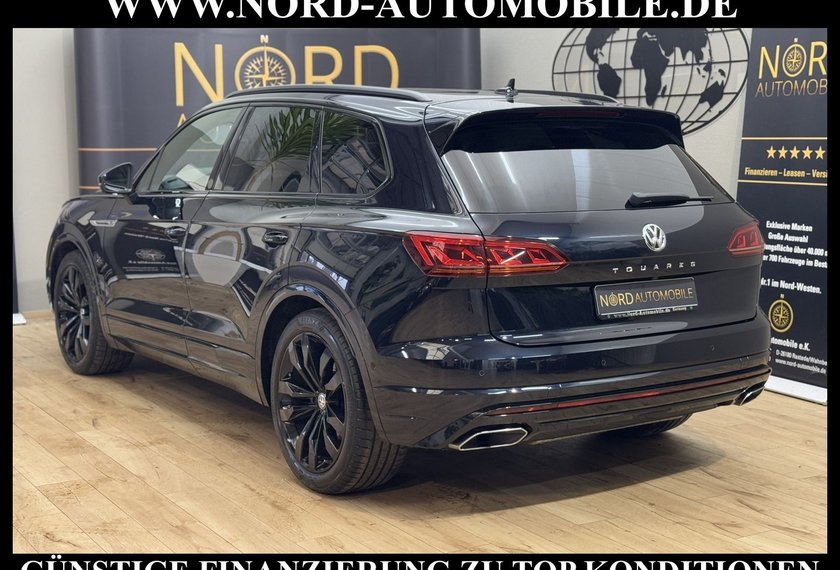 Volkswagen Touareg Touareg 4MOT 3.0 TDI R-Line Black Style UPE 106