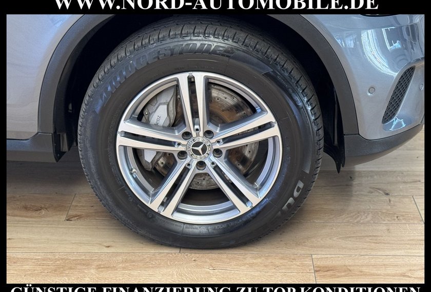 Mercedes-Benz GLC 300 GLC 300 e 4Matic *AHK*LED*NAVI*18Z*