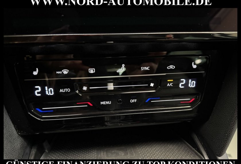 Volkswagen Passat Variant Passat Variant R-Line 4MOT 2.0 TSI DSG Leder/Nav