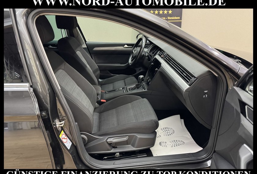 Volkswagen Passat Variant Passat Variant Business 1.5 TSI DSG AHK/Navi/LED