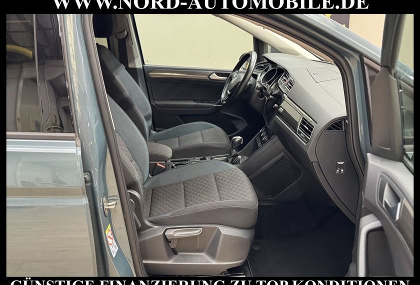 Volkswagen Touran Touran IQ.Drive 1.6 TDI DSG 7-Sitzer/Navi/Kamera