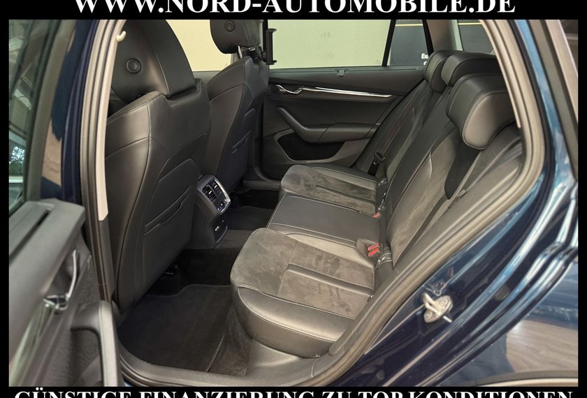 Skoda Octavia Octavia Scout Combi 2.0 TDI DSG Pano/AHK/StHz/18
