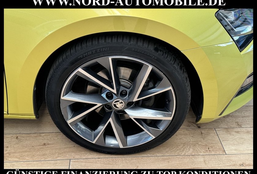 Skoda Superb Superb Combi Sportline 2.0 TDI AHK*Matrix*19''*