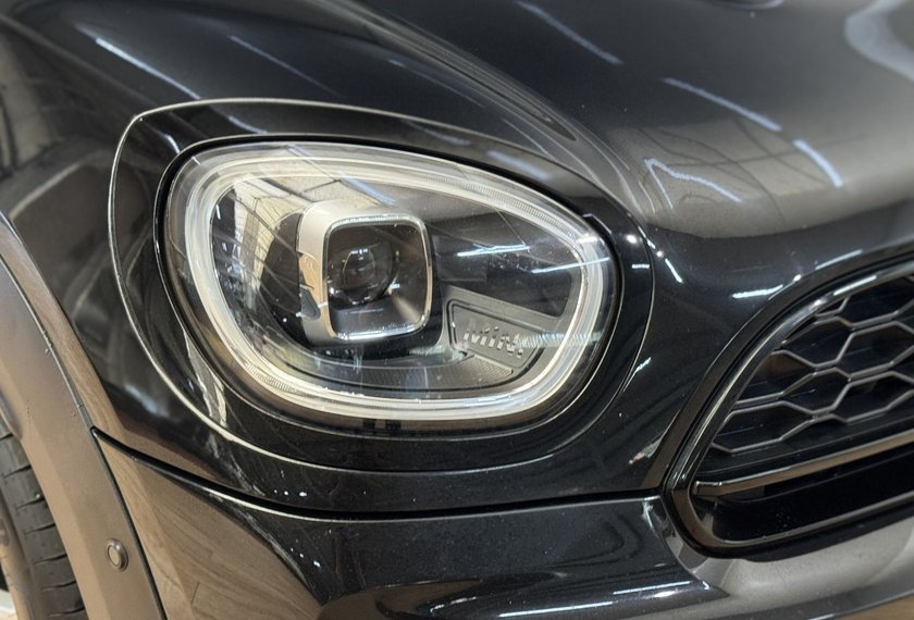 MINI Cooper Countryman Cooper Countryman S ALL4 Essential Trim *LED*NAV