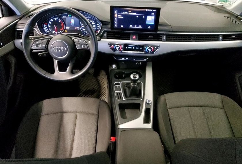 Audi A4 A4 Avant Advanced 35TFSI Navi/Matrix/APS