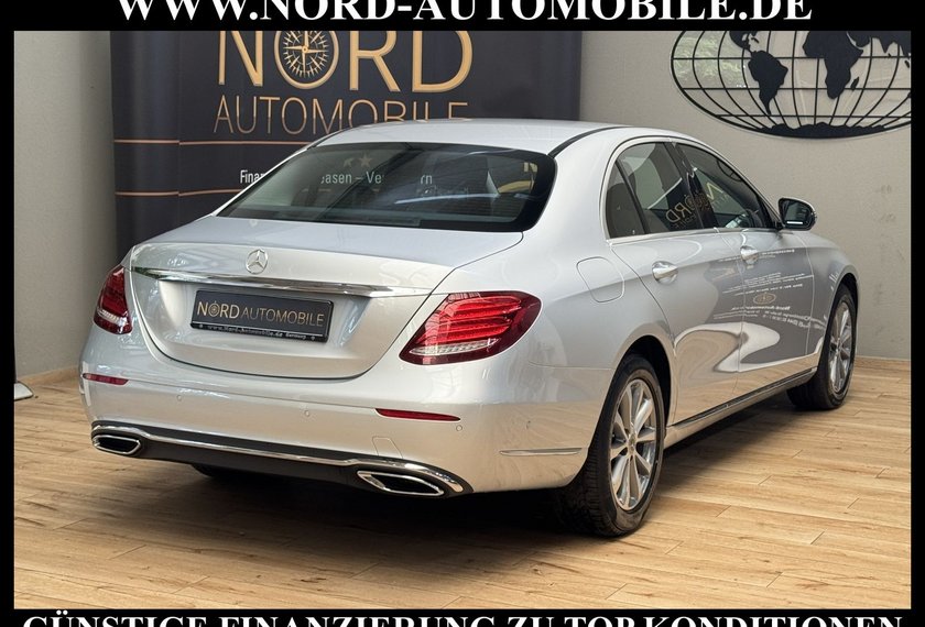 Mercedes-Benz E 220 E 220 d Lim. Exclusive *LED*Comand*Kamera*MBEAM*