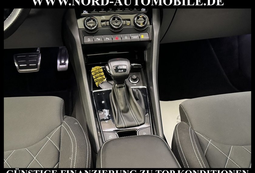 Skoda Karoq Karoq 2.0 TDI Sportline DSG 4x4 Pano/AHK/Virt.Co