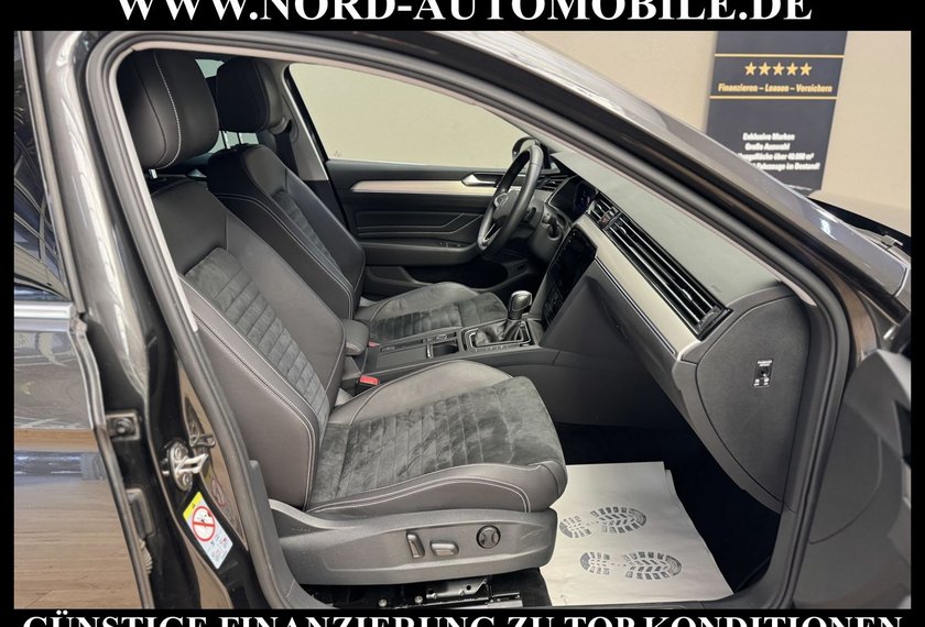 Volkswagen Passat Variant Passat Variant Elegance 2.0 TDI DSG AHK/Dig.Cock