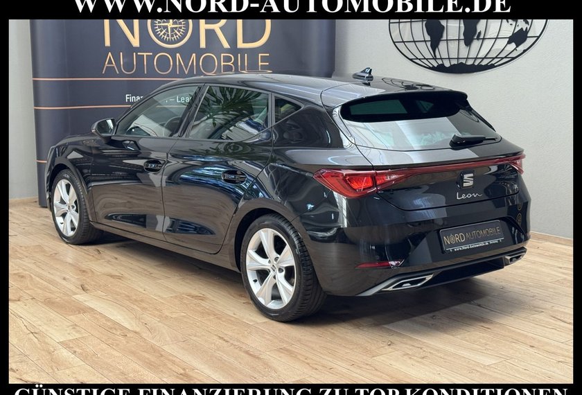 Seat Leon Leon FR-Line 2.0 TDI DSG Navi/LED/PDC/SHZ/17