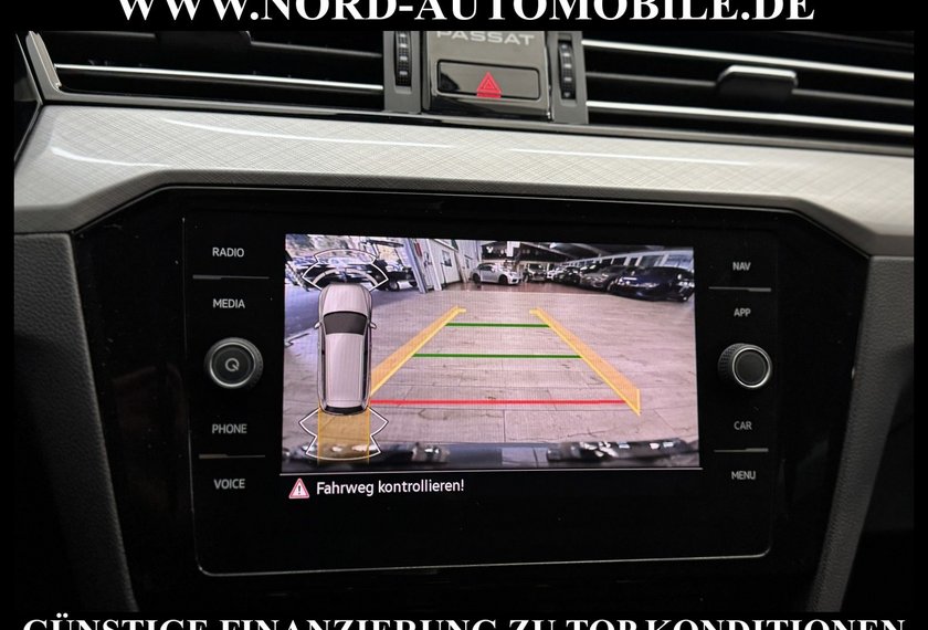Volkswagen Passat Variant Passat Variant R-Line 2.0 TDI DSG AHK/Dig.Cockpi