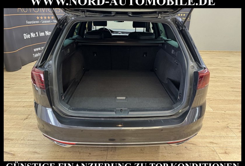 Volkswagen Passat Variant Passat Variant R-Line 2.0 TDI DSG AHK/Kamera/Nav