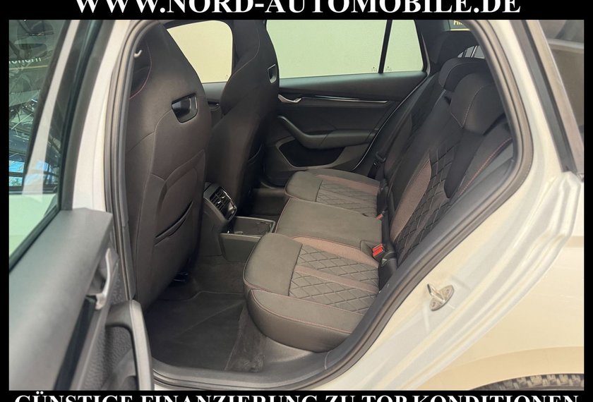 Skoda Octavia Octavia Combi *RS* 2.0 TSI DSG *AHK*PANO*ACC*