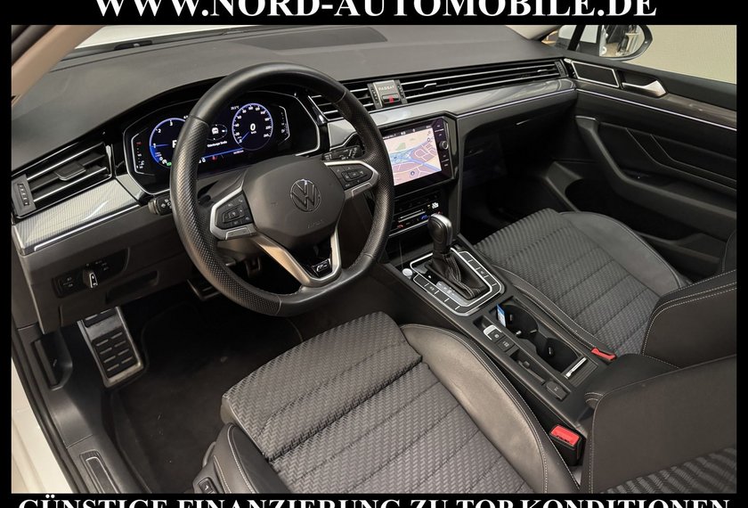 Volkswagen Passat Variant Passat Variant 2.0 TDI DSG R-Line StHz/Matrix/18