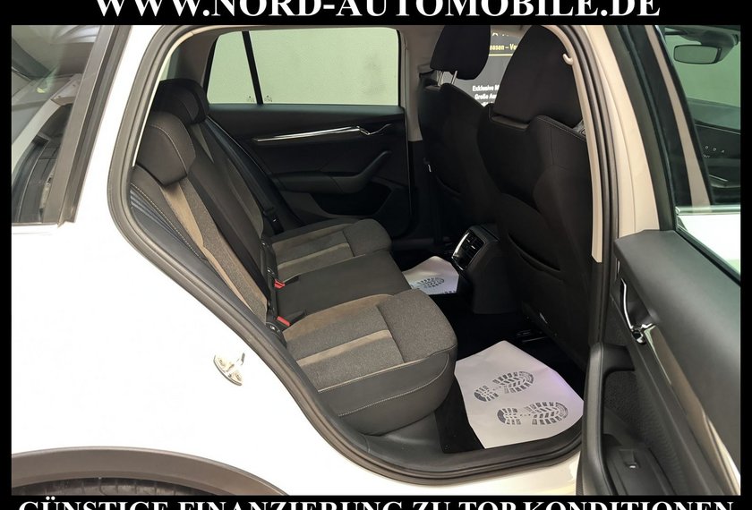 Skoda Octavia Octavia Scout Combi 2.0 TDI DSG AHK/HeadUp/ACC/