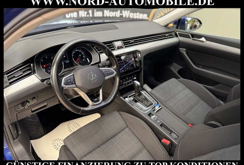 Volkswagen Passat Variant Passat Variant 2.0 TDI R-Line Pano/StHz/Kamera