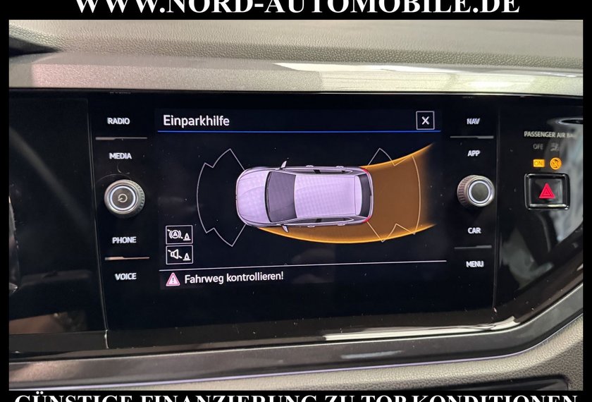 Volkswagen Polo Polo R-Line 1.0 TSI Dig.Cockpit/Navi/LED/17