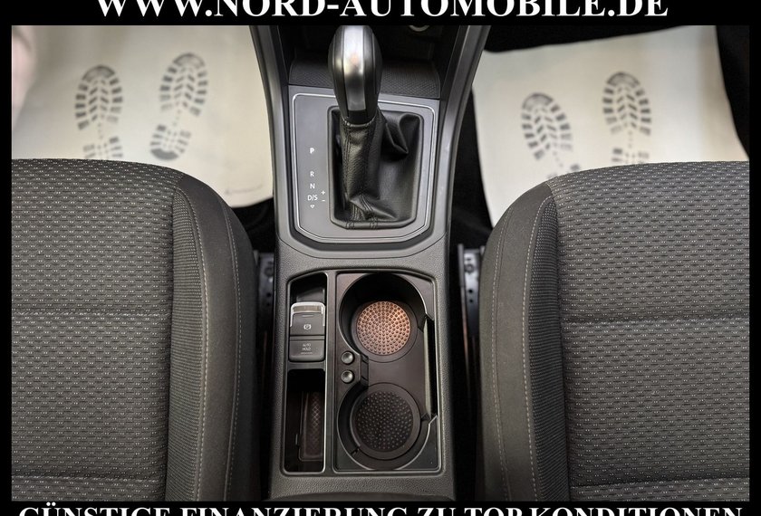 Volkswagen Touran Touran Comfortline 2.0 TDI DSG Kamera/Navi/SHZ