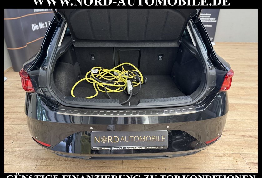 Seat Leon Leon Xcellence 1.4 e-Hybrid DSG Kamera/Navi/LED