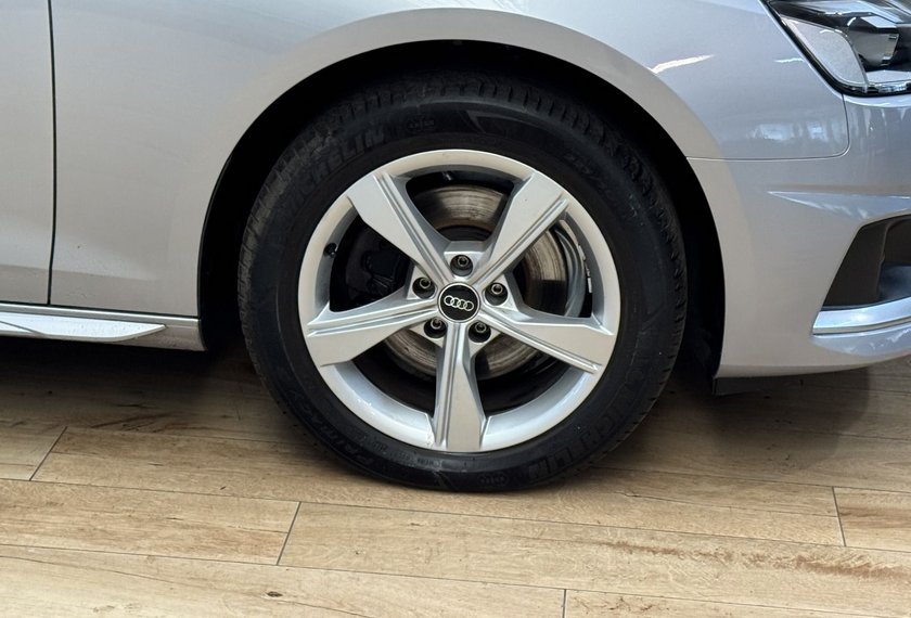 Audi A4 A4 35 Avant advanced 2.0 TFSI S-Tronic Leder/LED