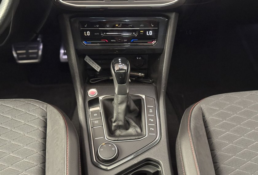 Seat Tarraco Tarraco FR 1.5 TSI DSG 7-Sitzer/20/Pano/AHK