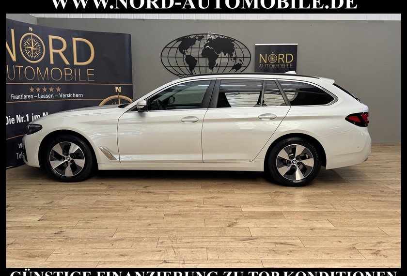 BMW 520 520 d Touring xDrive *LED*StHz*AHK*Luft*ParkAss*