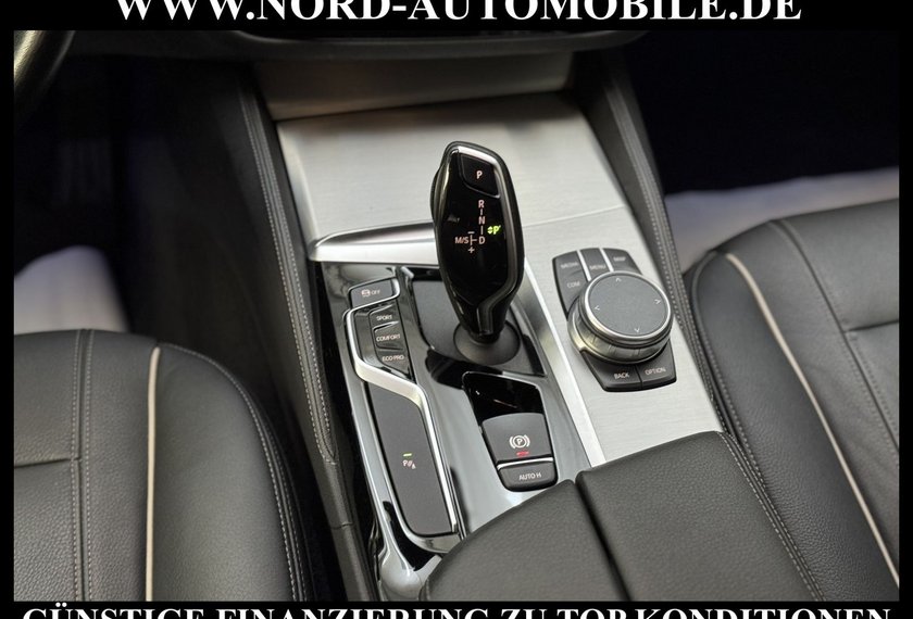 BMW 520 520 d Touring Luxury Line *LED*StHz*HUD*DisplayK