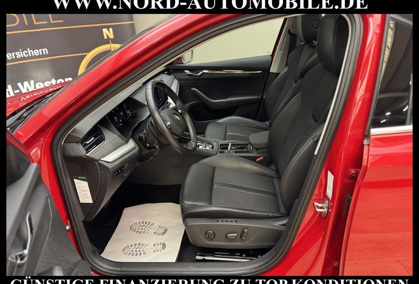 Skoda Octavia Octavia iV Combi Style 1.4 TSI DSG Pano/HeadUp/