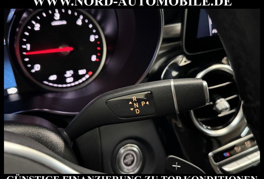 Mercedes-Benz GLC 220 GLC 220 d 4Matic *Distro+*AHK*Kamera*LED*MBUX+*